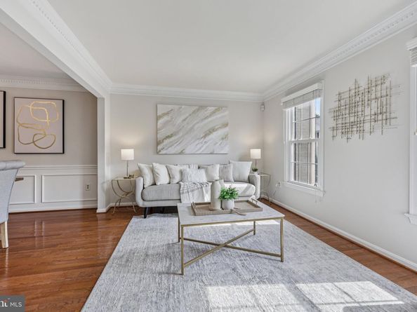 2012 Pieris Court, Vienna VA 22182