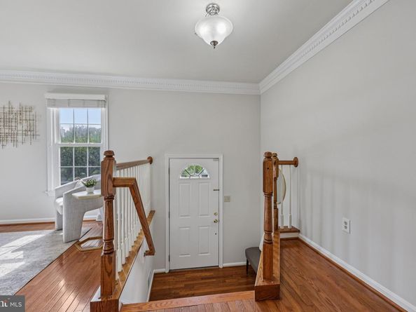 2012 Pieris Court, Vienna VA 22182