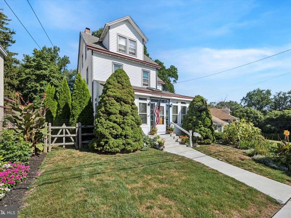 317 Harrison Avenue, Clifton Heights PA 19018