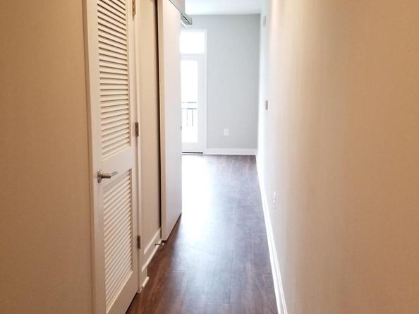989 S Buchanan Street 320, Arlington VA 22204