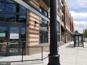 989 S Buchanan Street 320, Arlington VA 22204