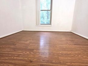 3376 Woodburn Road 32, Annandale VA 22003