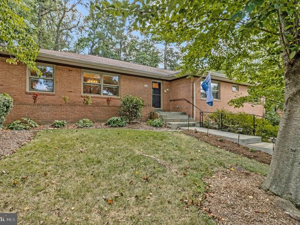4520 39TH Street N, Arlington VA 22207