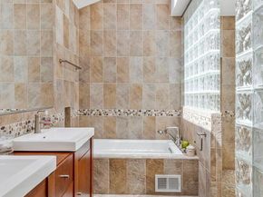4520 39TH Street N, Arlington VA 22207