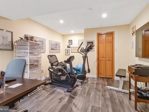4520 39TH Street N, Arlington VA 22207