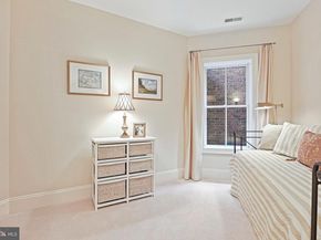 8424 Falcone Pointe Way, Vienna VA 22182