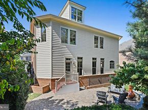 8424 Falcone Pointe Way, Vienna VA 22182