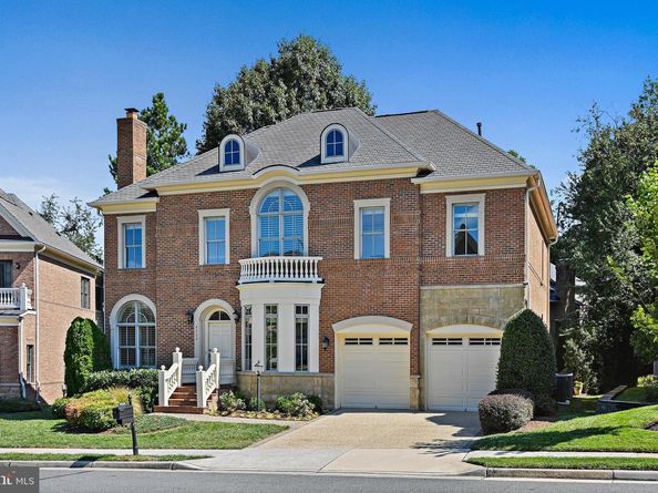 8424 Falcone Pointe Way, Vienna VA 22182
