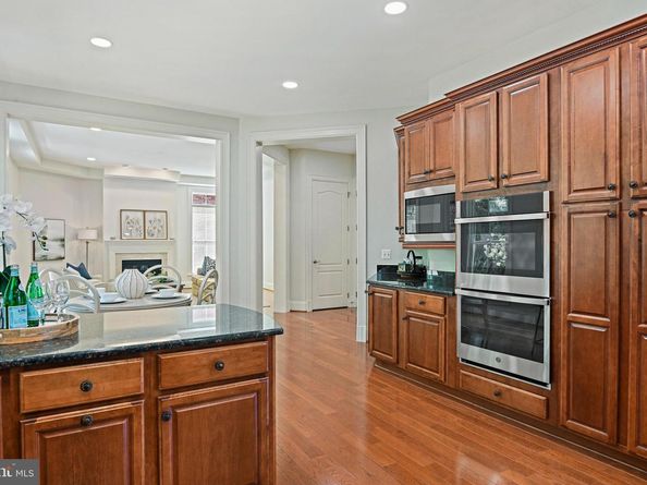 8424 Falcone Pointe Way, Vienna VA 22182