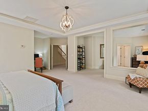 8424 Falcone Pointe Way, Vienna VA 22182