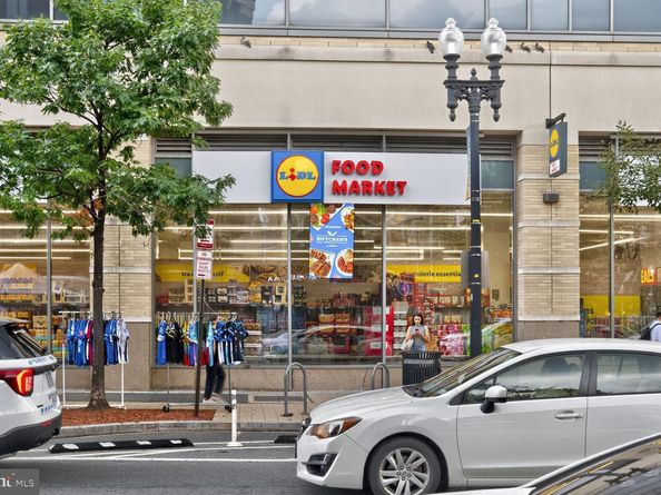 762 Park Road NW 7, Washington DC 20010