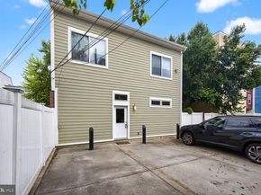 762 Park Road NW 7, Washington DC 20010