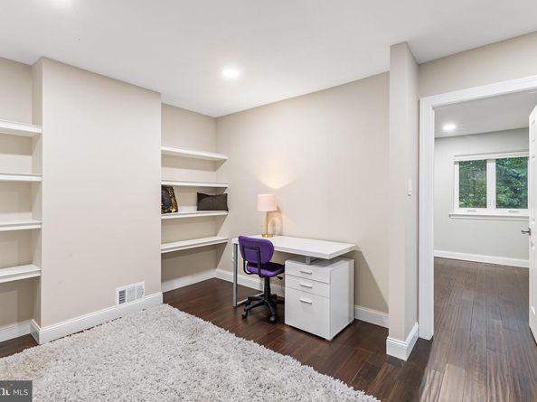 19 Painters Lane, Chesterbrook PA 19087