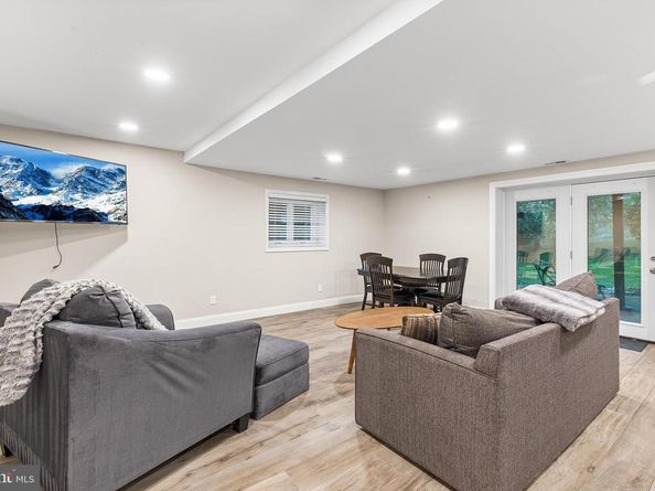 19 Painters Lane, Chesterbrook PA 19087
