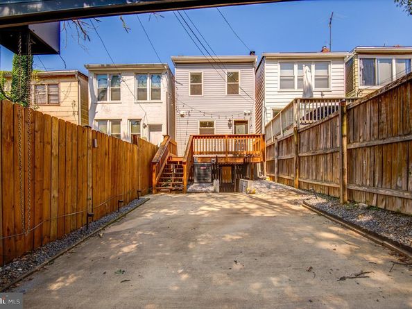 543 23rd Place NE, Washington DC 20002