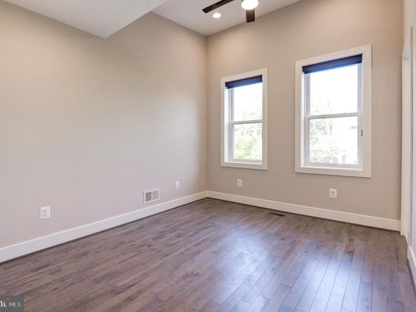 543 23rd Place NE, Washington DC 20002