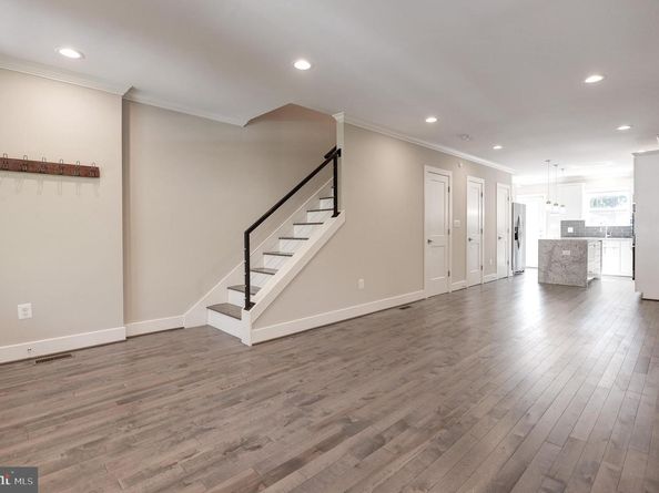 543 23rd Place NE, Washington DC 20002
