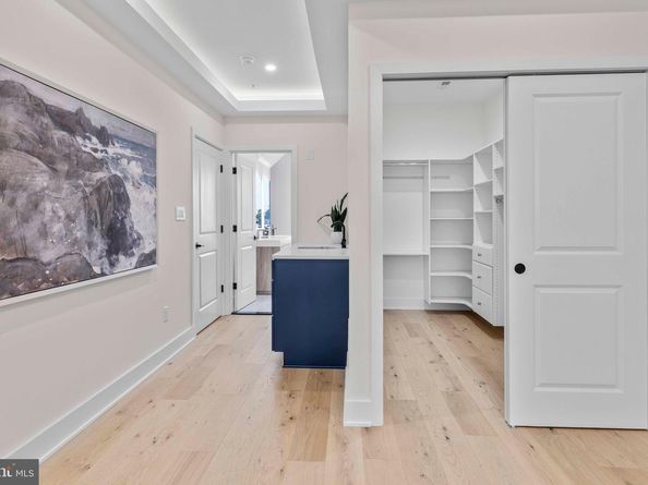 310 W Porter Street, Philadelphia PA 19148