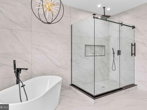 310 W Porter Street, Philadelphia PA 19148