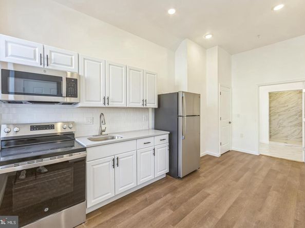2339 N 17TH Street, Philadelphia PA 19132