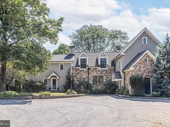 5025 Anderson Road