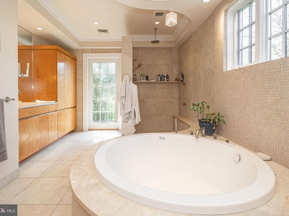 5025 Anderson Road, Doylestown PA 18902