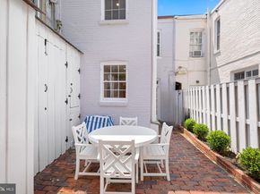 3417 O Street NW, Washington DC 20007