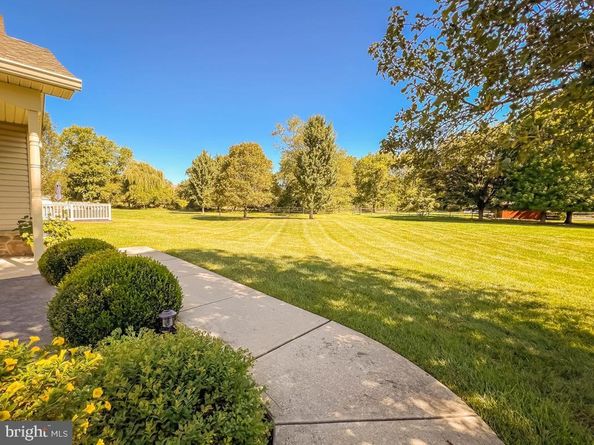 141 Shady Brook Drive 107, Langhorne PA 19047
