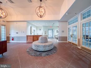 141 Shady Brook Drive 107, Langhorne PA 19047