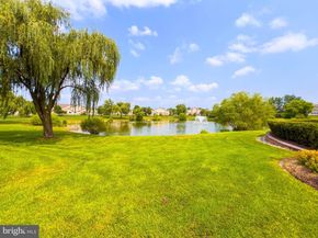 141 Shady Brook Drive 107, Langhorne PA 19047