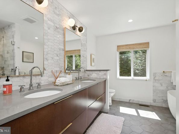 8216 Fenway Road, Bethesda MD 20817