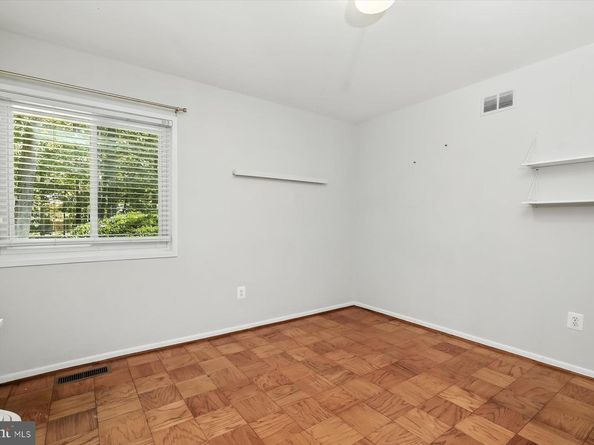 8216 Fenway Road, Bethesda MD 20817