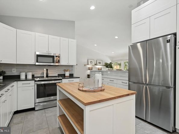 8216 Fenway Road, Bethesda MD 20817