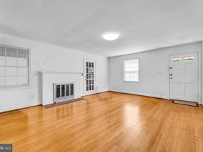 5943 2nd Street S, Arlington VA 22204