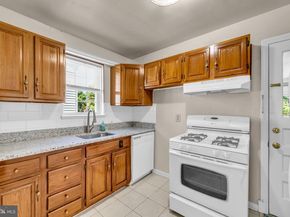5943 2nd Street S, Arlington VA 22204