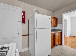 5943 2nd Street S, Arlington VA 22204