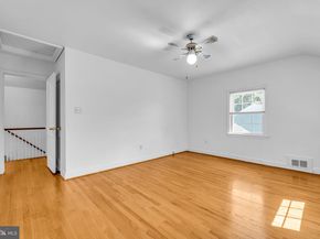 5943 2nd Street S, Arlington VA 22204