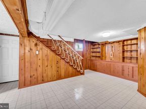 5943 2nd Street S, Arlington VA 22204