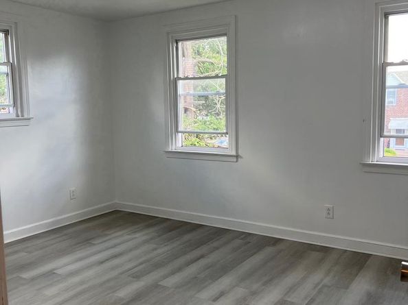 1104 Fanshawe Street, Philadelphia PA 19111
