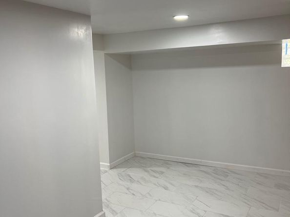 1104 Fanshawe Street, Philadelphia PA 19111