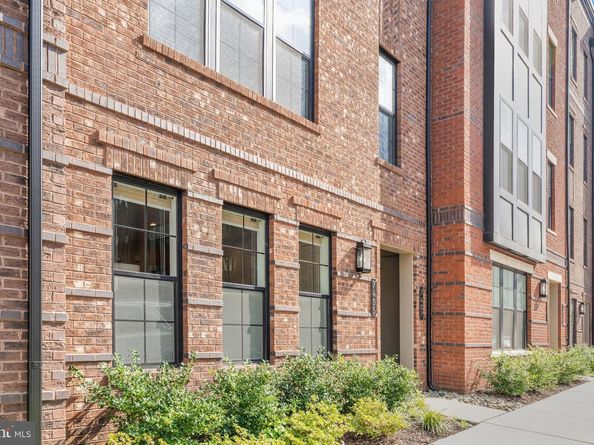 7405 Backett Wood Terrace, Mclean VA 22102