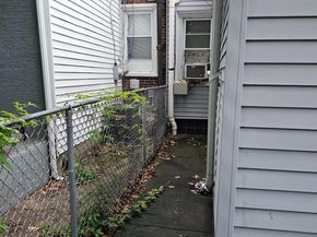 5626 Nelson St, Philadelphia PA 19138