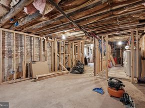 1900 W Diamond Street, Philadelphia PA 19121
