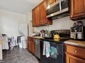 1900 W Diamond Street, Philadelphia PA 19121