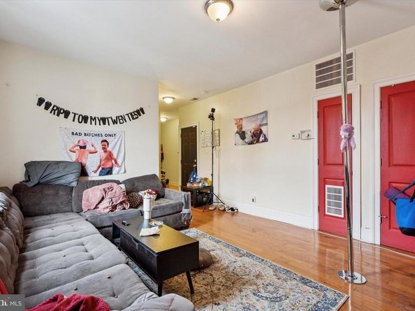 1900 W Diamond Street, Philadelphia PA 19121
