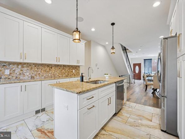 2713 Latona Street, Philadelphia PA 19146