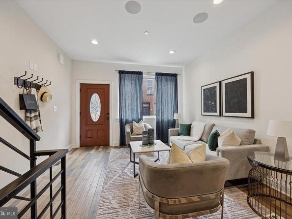 2713 Latona Street, Philadelphia PA 19146