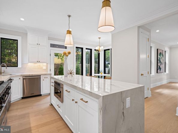 3748 Huntington Street NW, Washington DC 20015