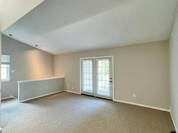 52 Belmont Station, Southampton PA 18966