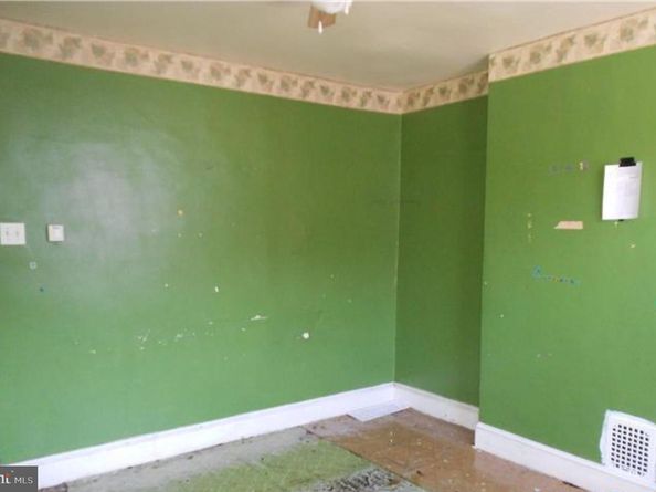 1825 E Albert Street, Philadelphia PA 19125